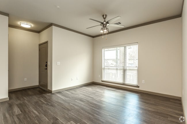 1BR, 1BA - 628SF Living Room - Tacara at Westover Hills