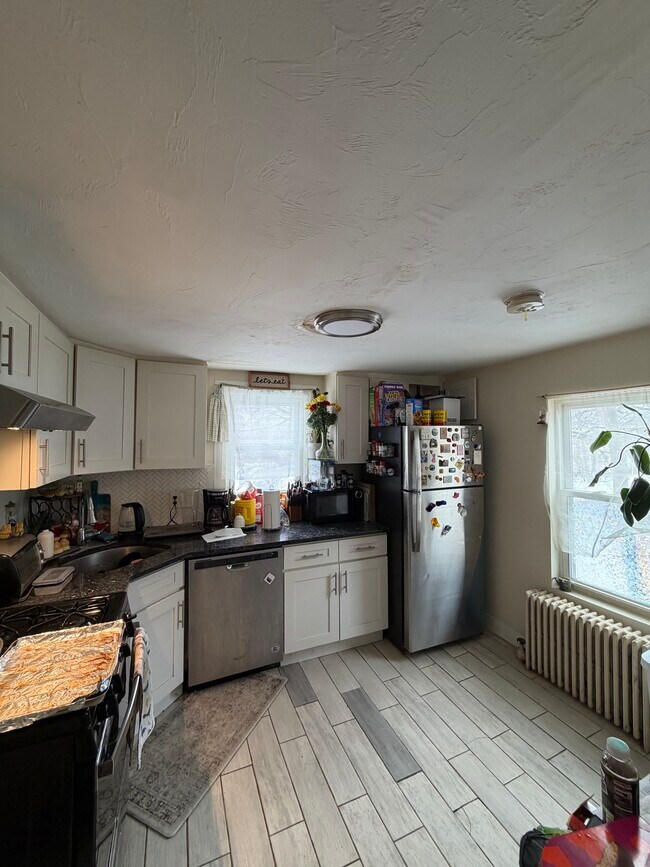 Photo - 66 Pleasant St