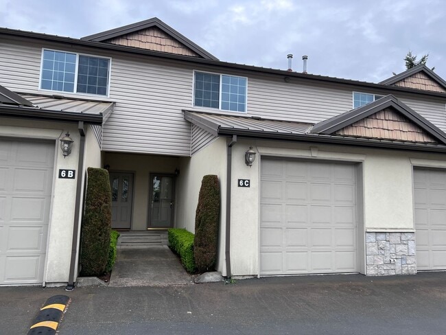 Building Photo - Lovely 2 Bedroom Condo in Gated Community - Auburn