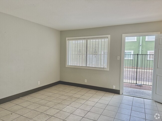 Building Photo - February MOVE IN Special -  2-Bed, 1-Bath ... Unit D17 Rental