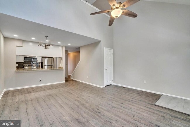 Photo - 105 Park Pl Dr