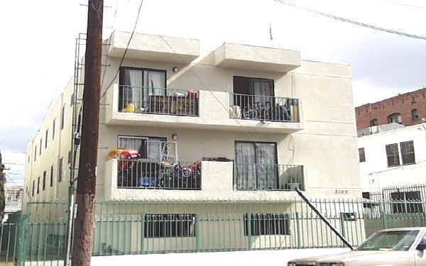 Photo - 2763 San Marino St Apartments