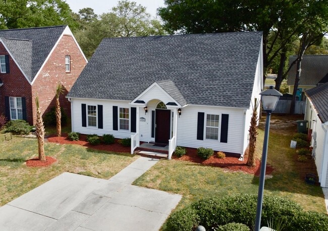 Photo - Great Location Single Family Home in Cherry Grove minutes from the Beach!