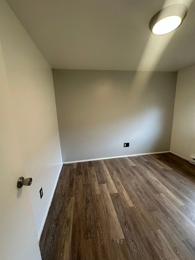 Photo - 4365 Powell Rd