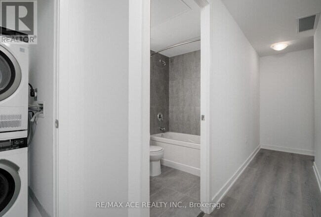 Photo - 7439 Kingston Rd Unité 218