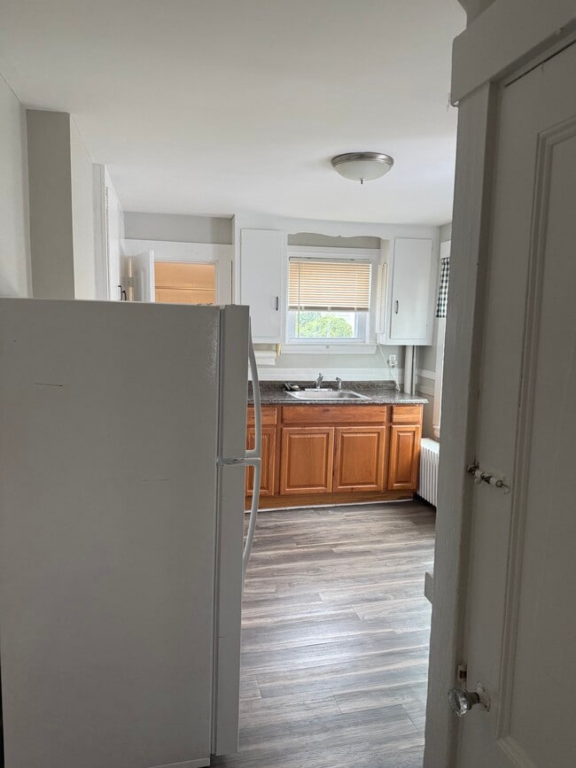 Building Photo - 67 North Beacon St Unit R