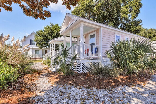 Photo - 171 Paradise Ave