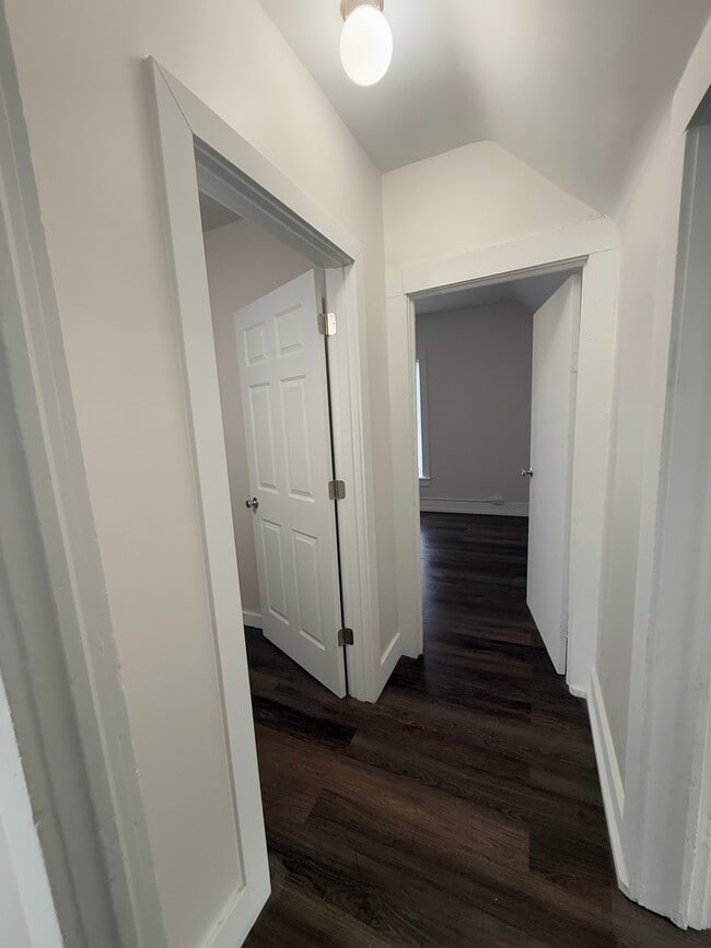 Photo - 425 W Lawrence St Unit 2