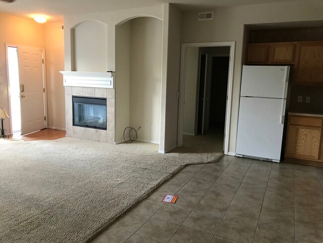 Photo - 22920 E Roxbury Dr