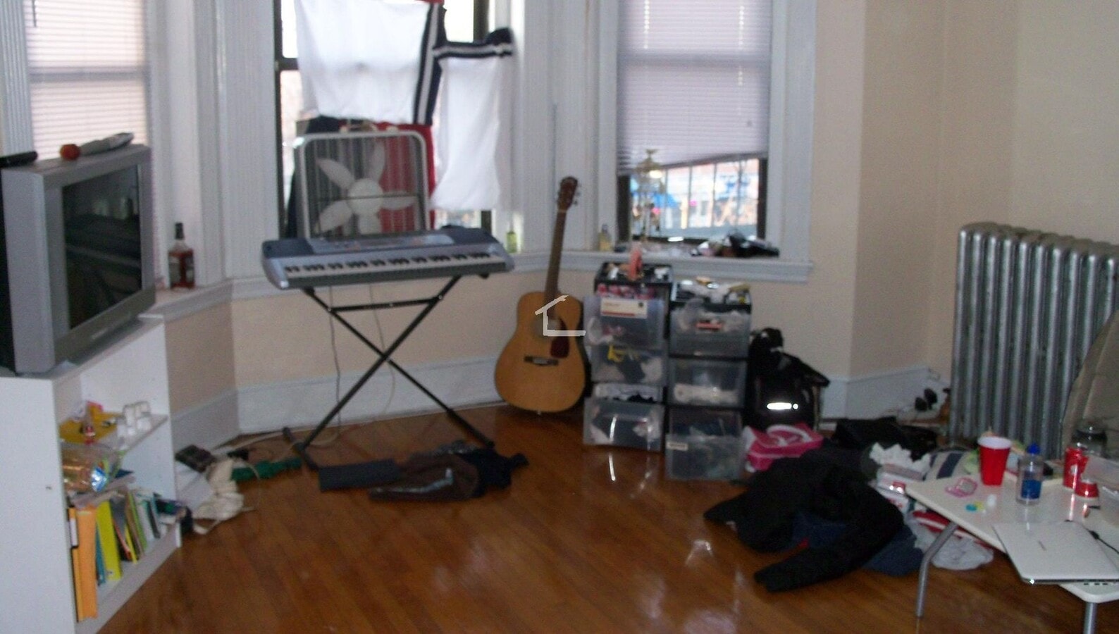 Brighton Studio right near the subway- ama... - Brighton Studio right near the subway- ama... Condo