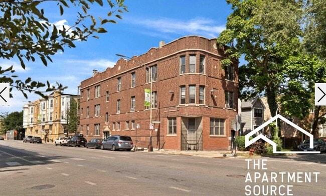 Photo - 2842 W Augusta Blvd Unit 2