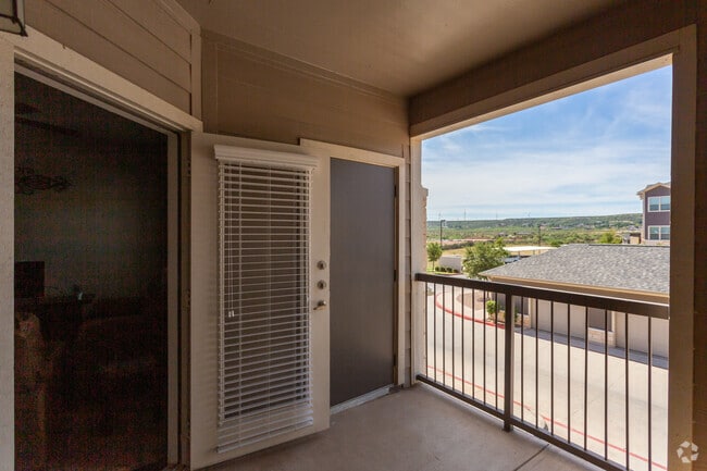 1BR 1BA - 824 SF