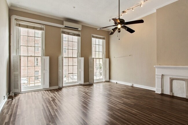 Photo - nsf0508 Unit A