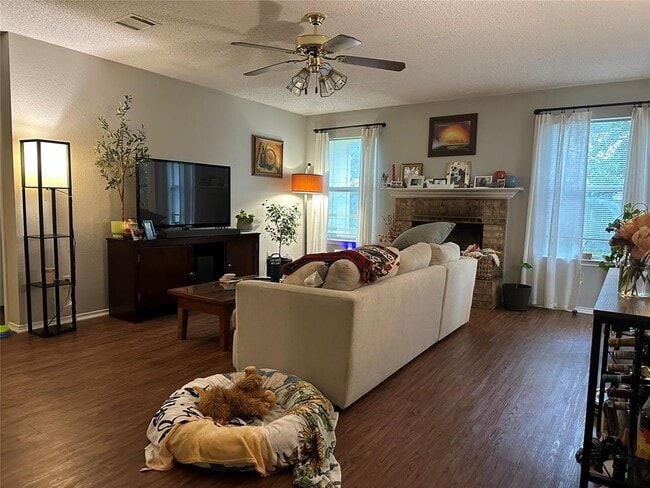 Photo - 1707 Timberwood Dr