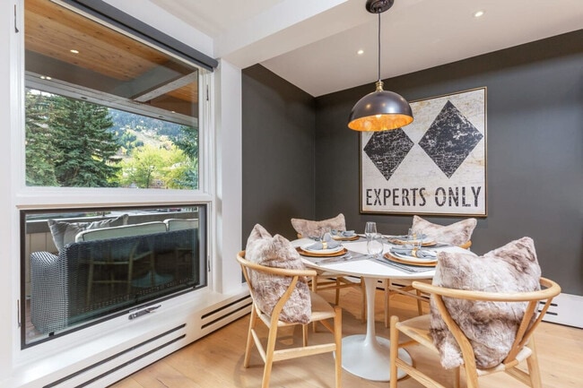 Photo - 600 E Main St Unidad FL2-ID1021499P