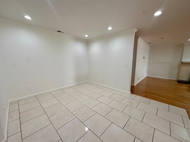 Photo - 1367 S Blaney Ave