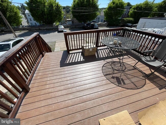 Photo - 4672 Umbria St