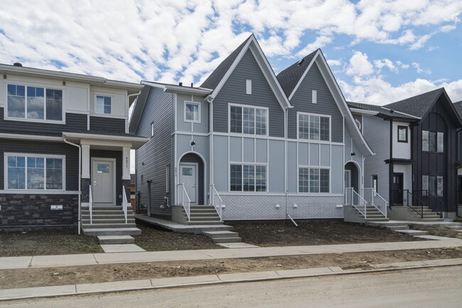 Photo - 9973 Huxbury Dr NE
