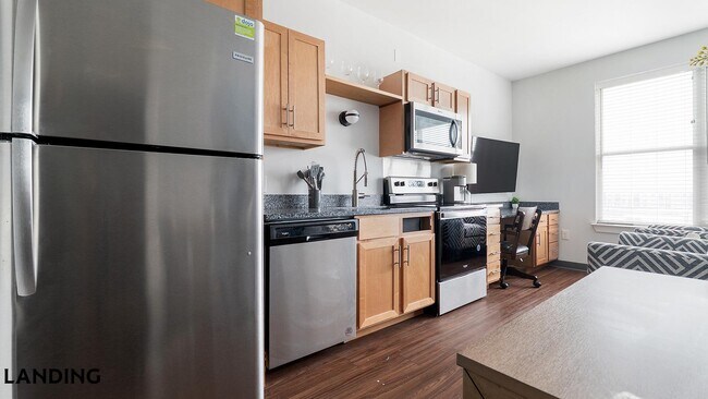 Photo - 302 13th St S Unidad 527