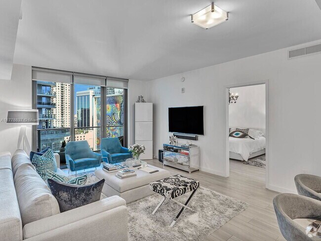 Building Photo - 1010 Brickell Ave Rental