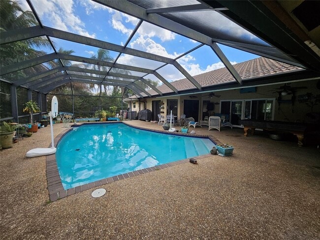 Photo - 197 NW 113th Way