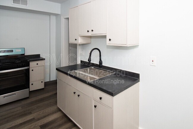 Photo - 3300 E 149th St Unidad 10