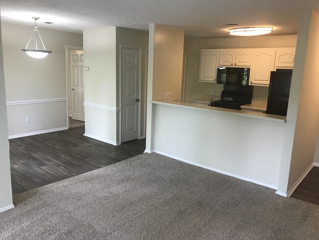 1x1 Cocina/comedor - Harbour Club Apartments