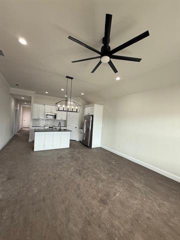 Photo - 6984 Nitin Way
