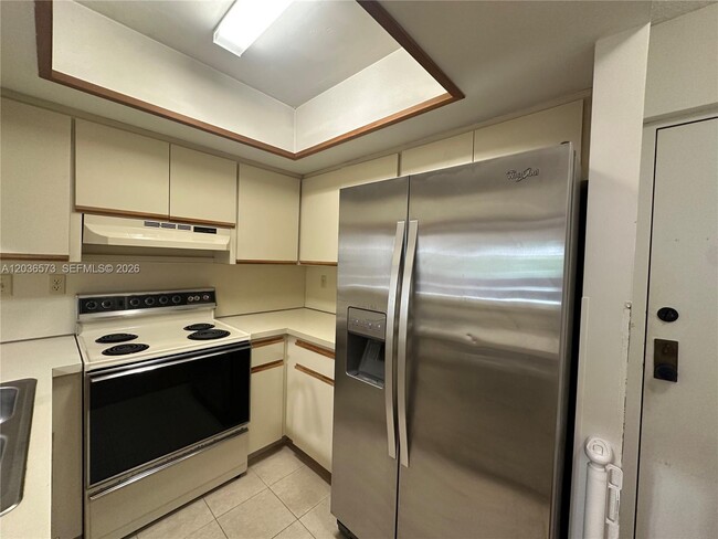 Photo - 8999 SW 123rd Ct Unidad 212