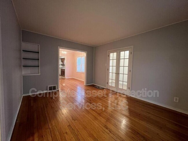 Photo - 33 Indian Trail