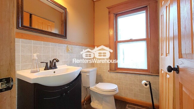 Photo - 1852 Co Rd G