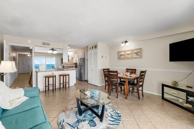 Photo - 8743 Thomas Dr Unidad FL11-ID1354894P