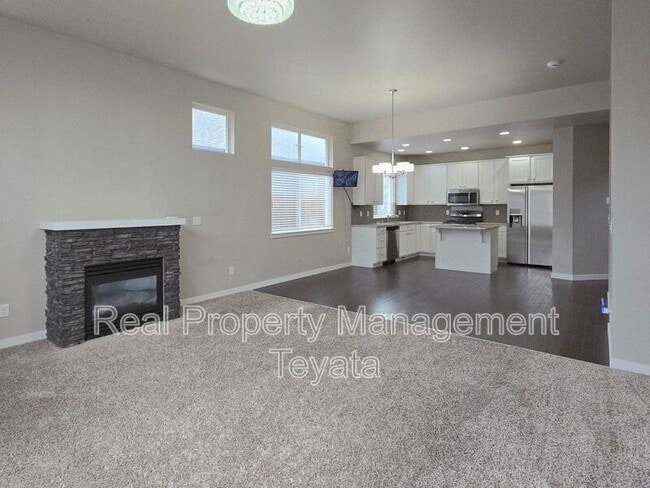 Photo - 4746 Hadley St