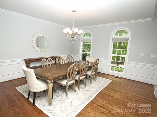 Photo - 5528 Providence Rd