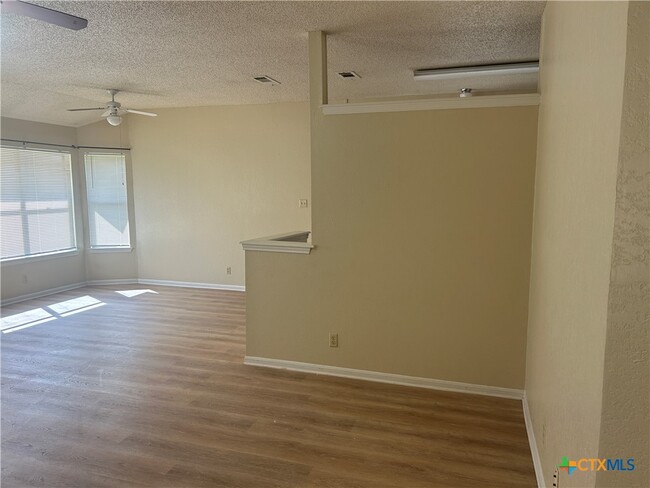 Photo - 4809 Bramblewood Dr