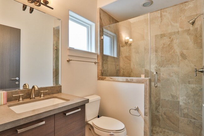 Building Photo - 4114 Driscoll St