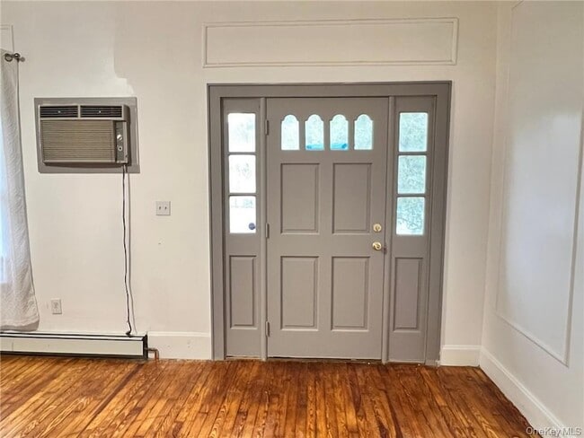 Photo - 65 Monhagen Ave