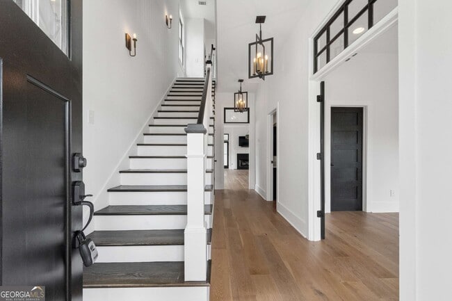 Photo - 98 Middle St