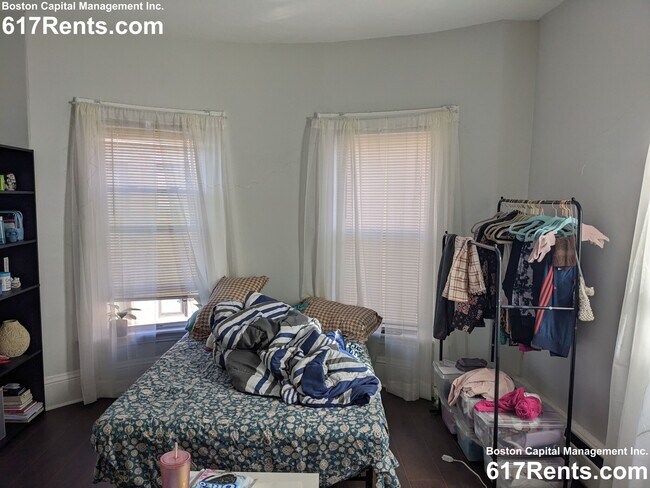 Photo - 22 Royal St Unit 2