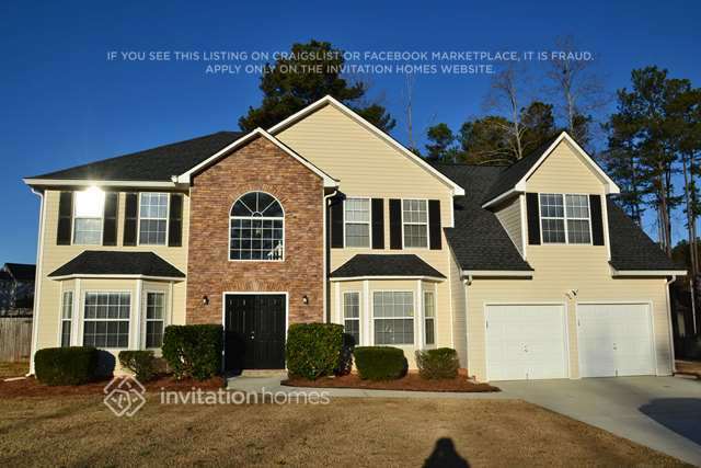 Building Photo - 103 Silvergrass Dr