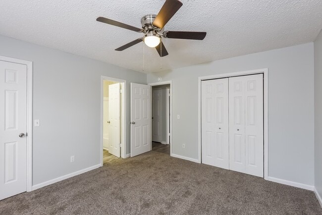 Photo - 211 River Song Rd