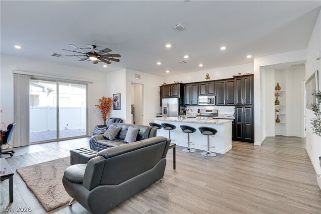 Photo - 209 Coltrane Cyn Ave