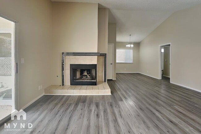 Photo - 5825 Goodsprings Ct