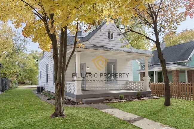 Building Photo - Charming Renovated Home with Modern Upgrades and Vintage Character!