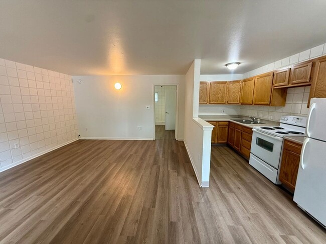 Photo - 509 S Bryan Ave Unit 3