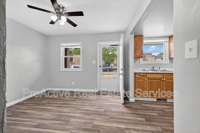 Photo - 6430 Faraday Ct