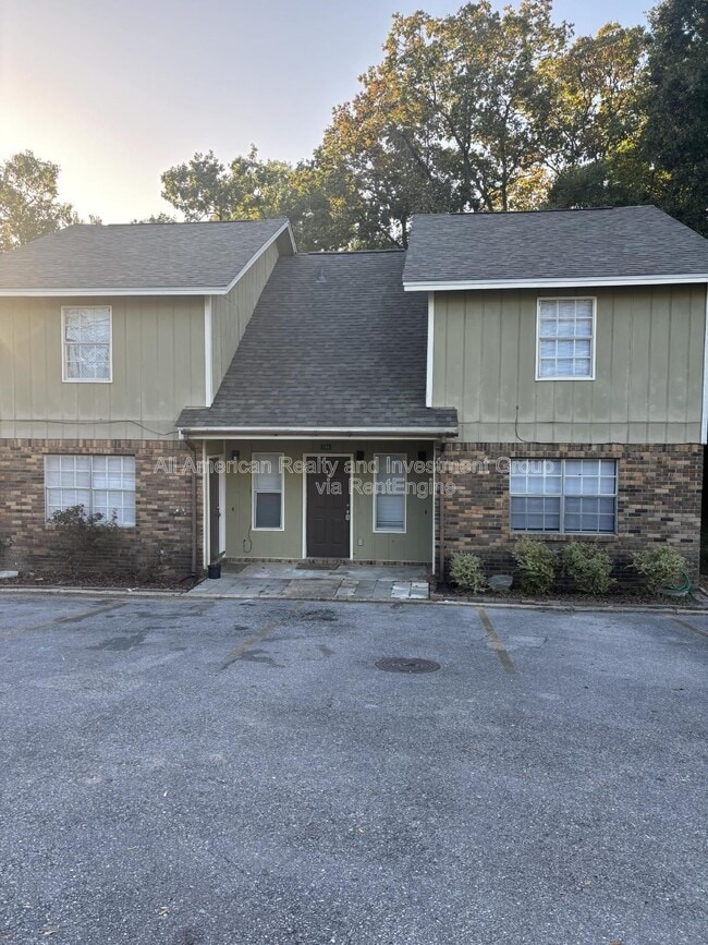 Building Photo - 146 Alabama Ave NW