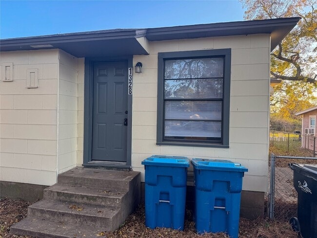 Photo - 1326 W Shepherd St Unidad 1328