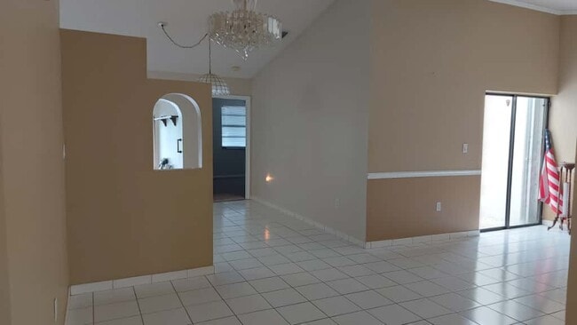 Photo - 6931 NW 169th Terrace