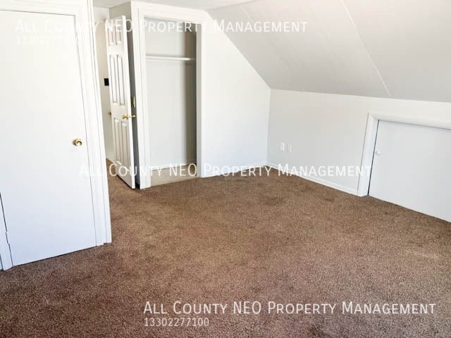 Photo - 27081 Farringdon Ave